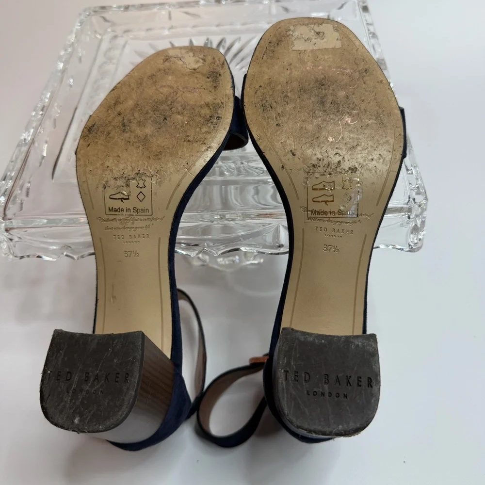 Ted Baker Kolissa3 Style navy suede ankle strap sandal- size 7